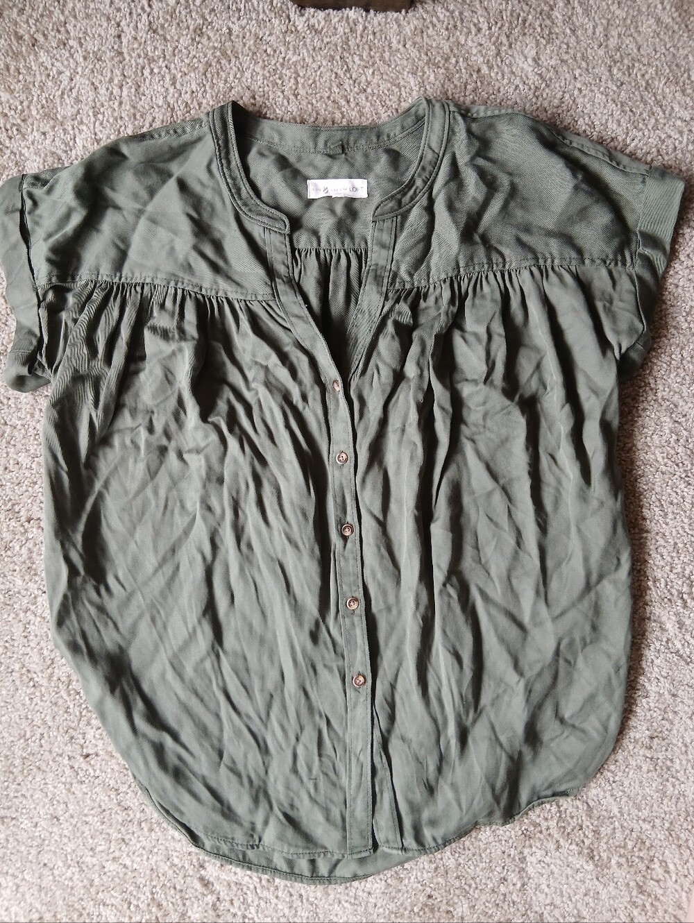 Lou and Grey Olive Green Button-Front Short Sleeve Top